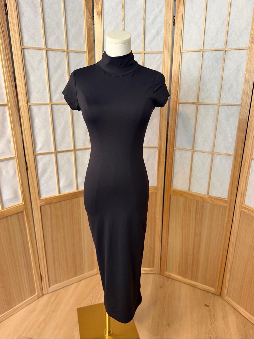 Forever 21 Black Mock Neck Bodycon Midi Dress Short Sleeve Size S